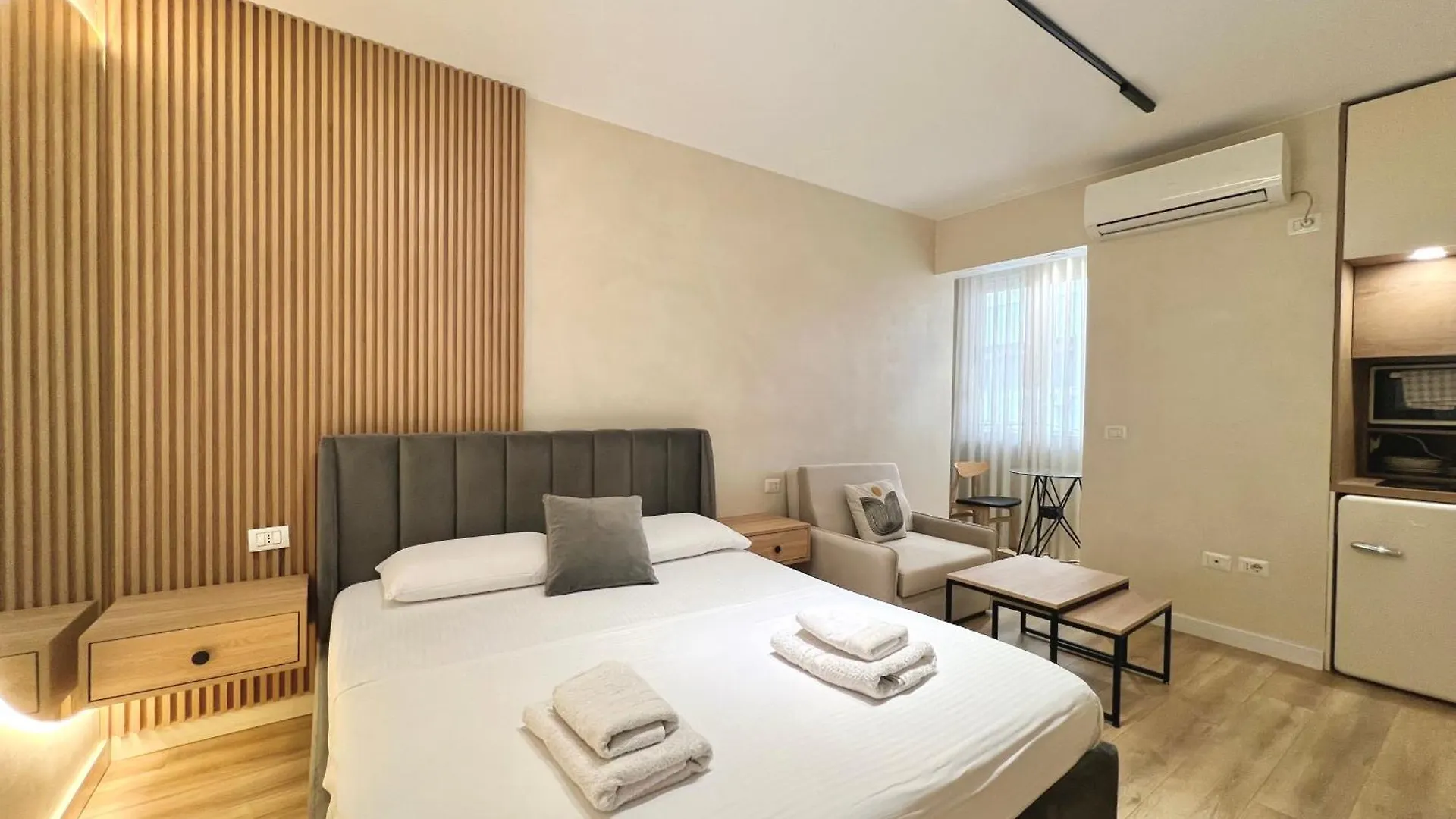 Syncron Apartments In The Center Of Tirana 0*,  Albanien