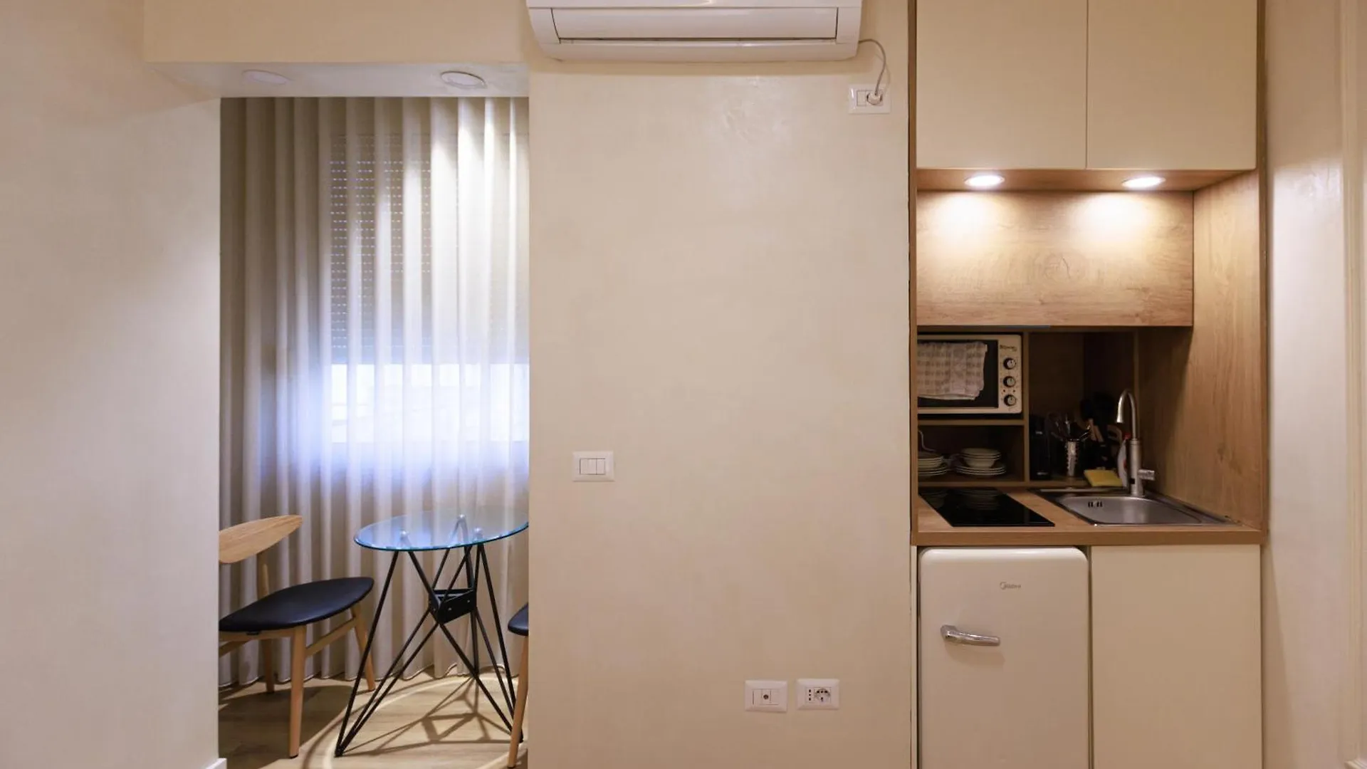 Syncron Apartments In The Center Of Tirana 0*,