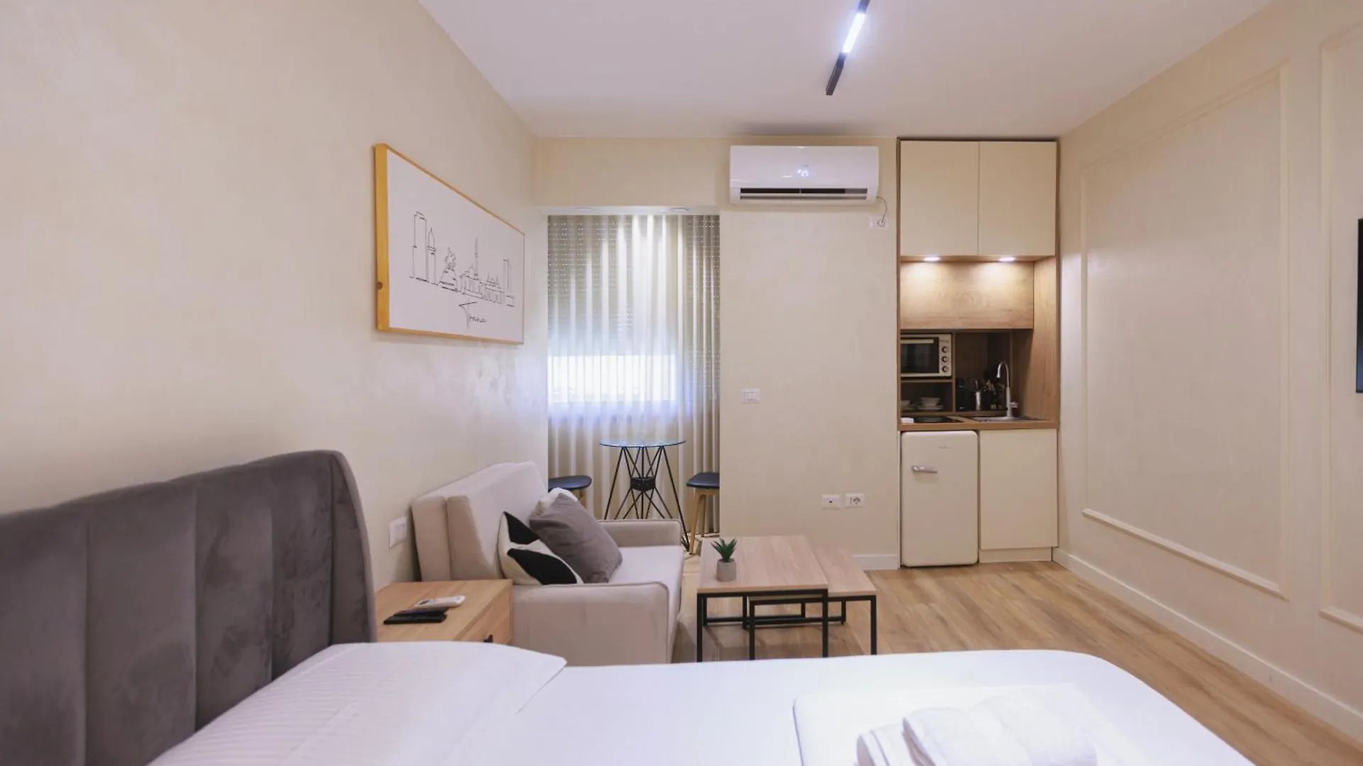 Syncron Apartments In The Center Of Tirana