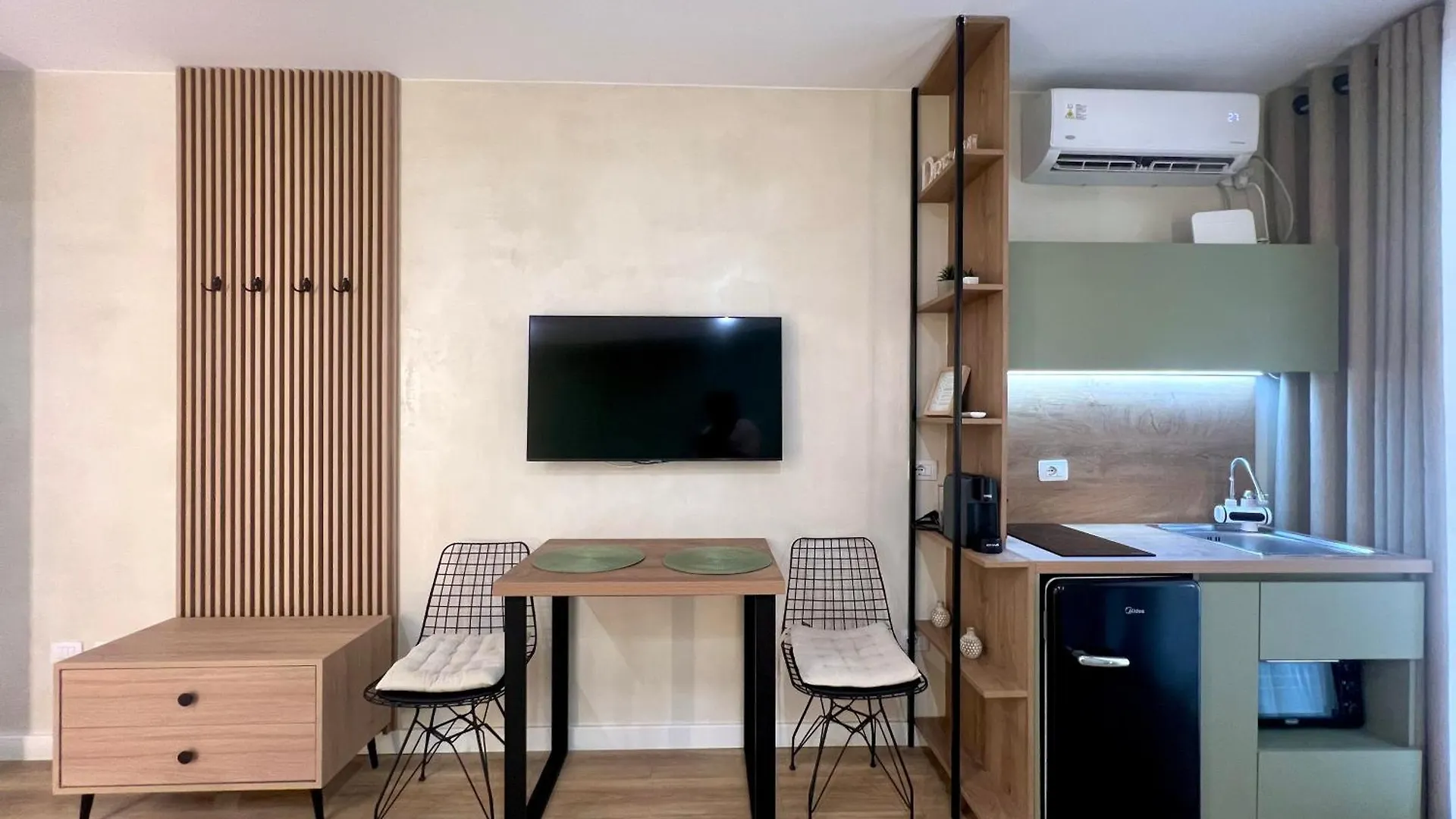 Syncron Apartments In The Center Of Tirana